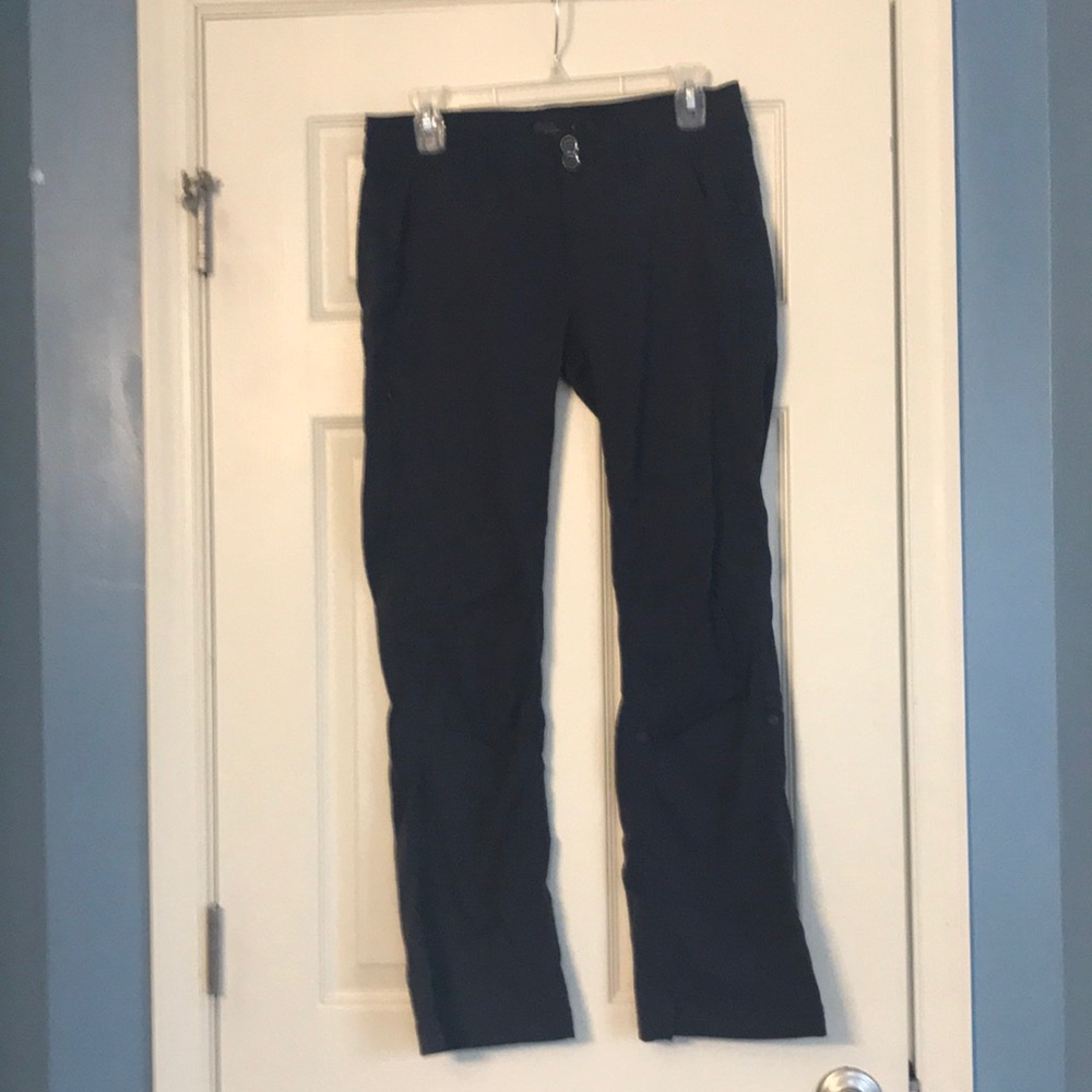 Prana Halle pants size 4 short, navy blue